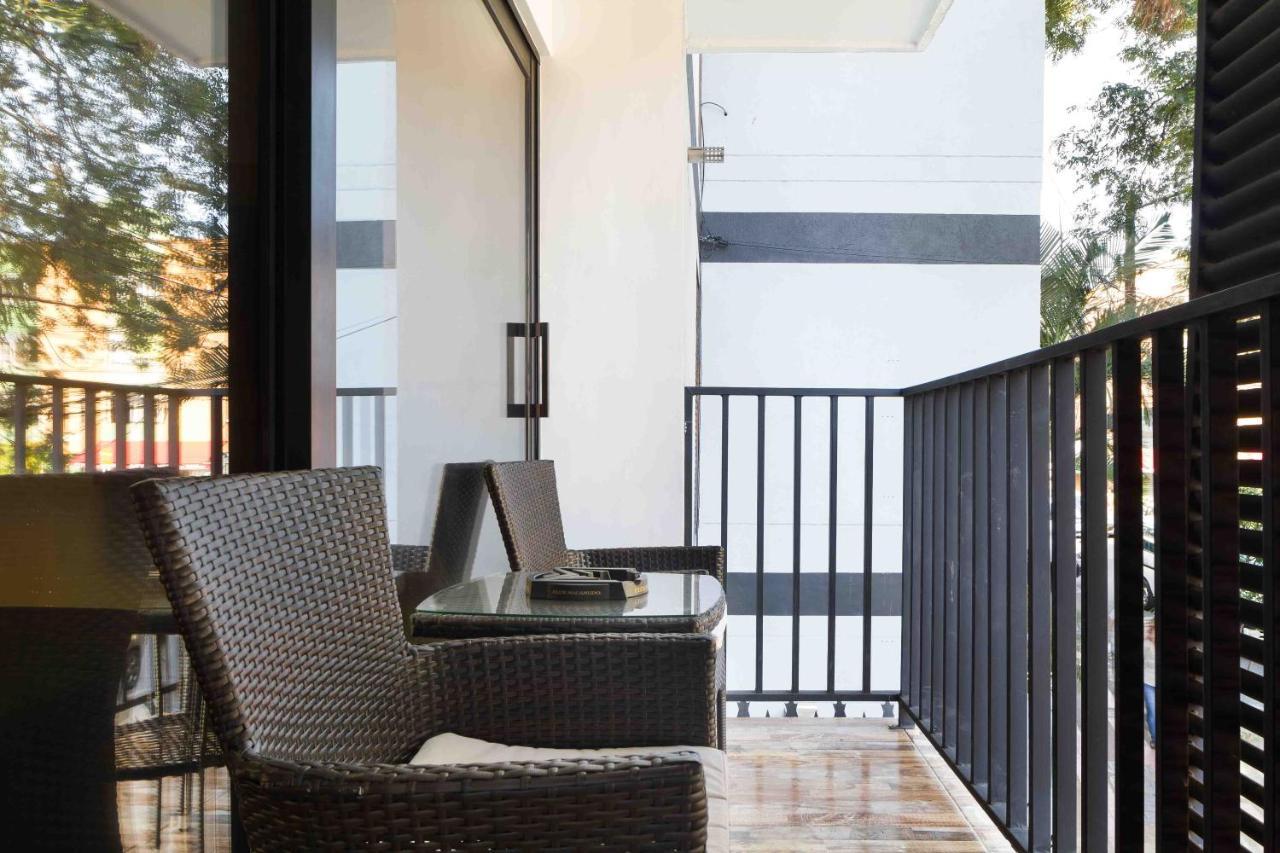 Miracle Aparthotel Medellin Exterior photo